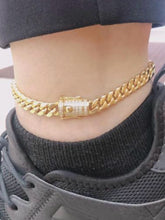 Props cuban anklet
