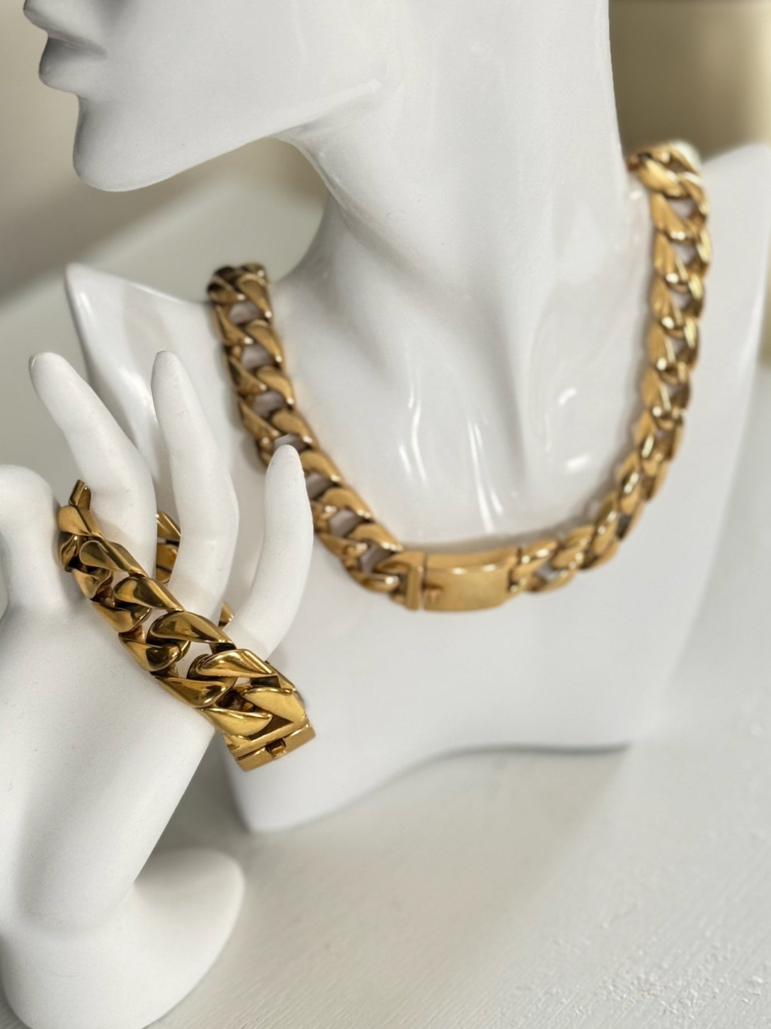PROPS CUBAN LINK SET MED